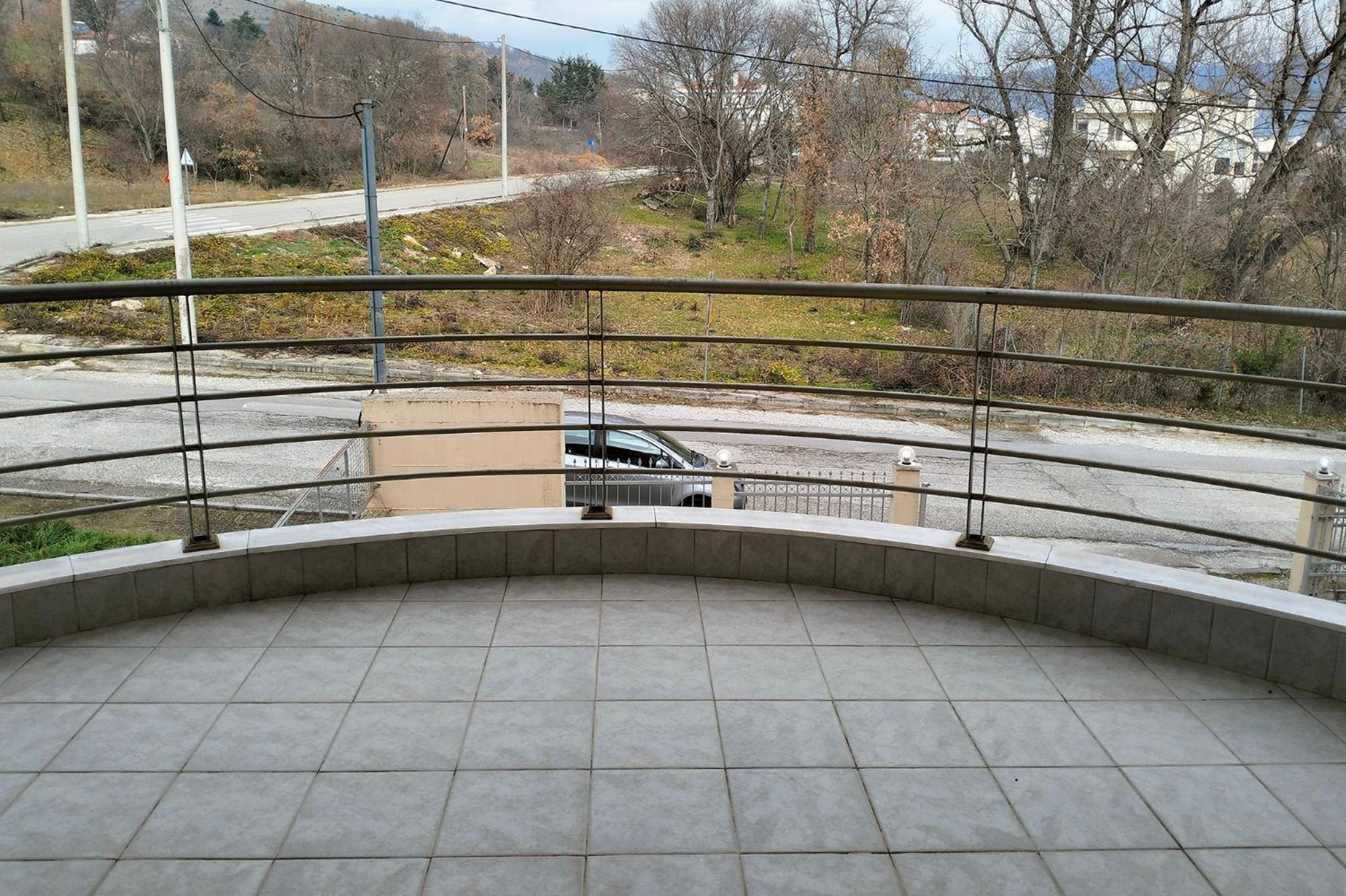Appartement στη χλόη καστοριάς *
